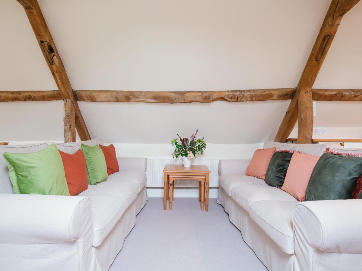 Hayloft At Newbarn Farm Villa ชิปปิงนอร์ตัน ภายนอก รูปภาพ